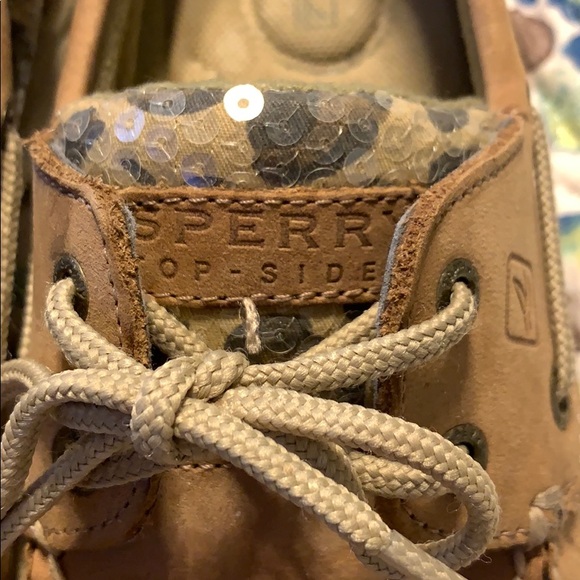 Sperry - Picture 2 of 6